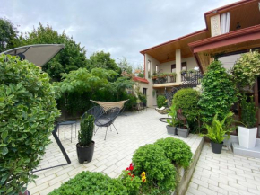 Kera Rooms